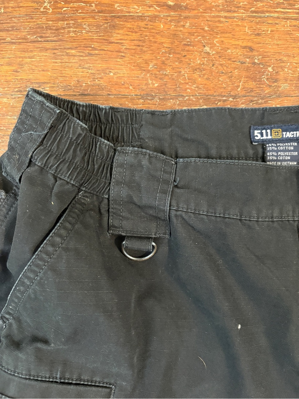 5.11 34” Tactical Cargo Shorts Black Utility Elastic Waist - Picture 7 of 7